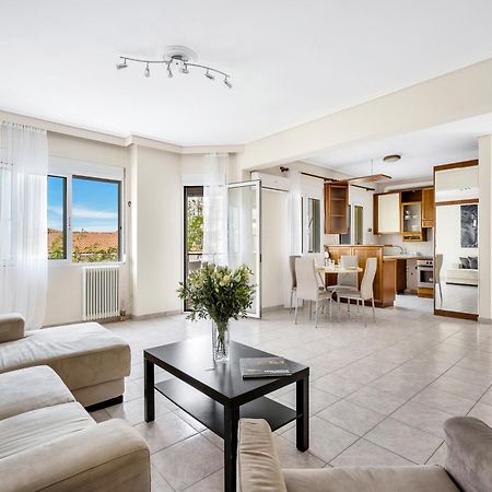 Fabulous Central Apartment Close To The Sea! Chalkís Exterior foto