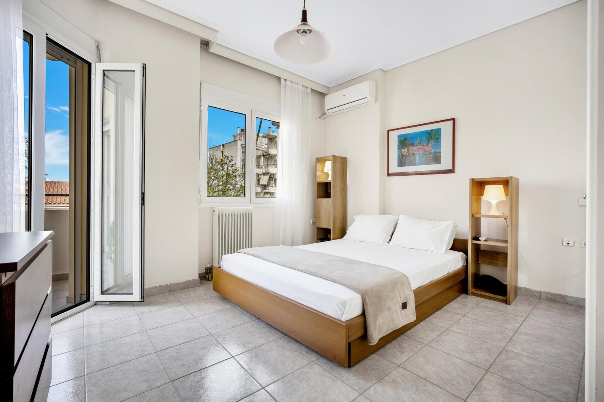 Fabulous Central Apartment Close To The Sea! Chalkís Exterior foto